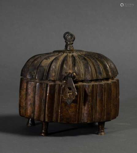A small bronze chest, India, 1800s