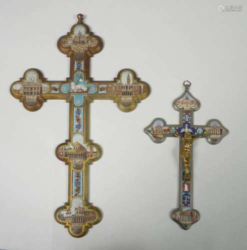 Set of two crosses, one in brass and the other nic…