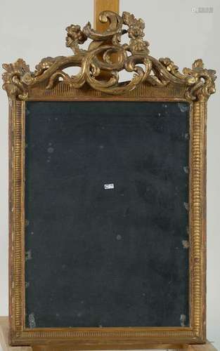 Small Regency style mirror in carved and gilded wo…