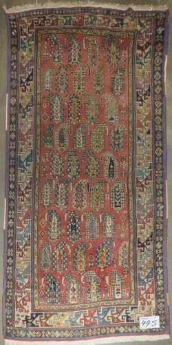 Handmade wool Shirvan rug decorated with beige, bl…