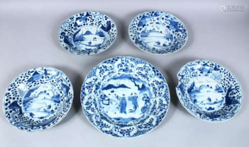 FIVE CHINESE 18TH CENTURY BLUE & WHITE PORCELAIN PLATES / DISHES, the four smaller dishes
