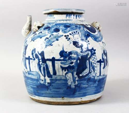 A LARGE CHINESE BLUE & WHITE PORCELAIN OIL POT & COVER, the body decorated with scenes of boys in