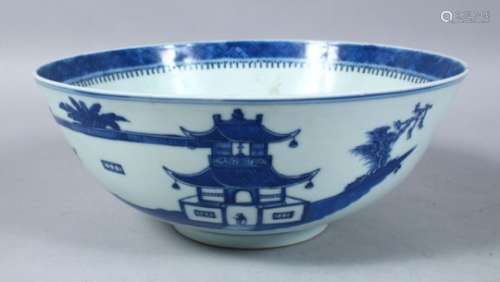 A GOOD CHINESE QIANLONG STYLE BLUE & WHITE PORCELAIN BOWL, the bowl decorated with native