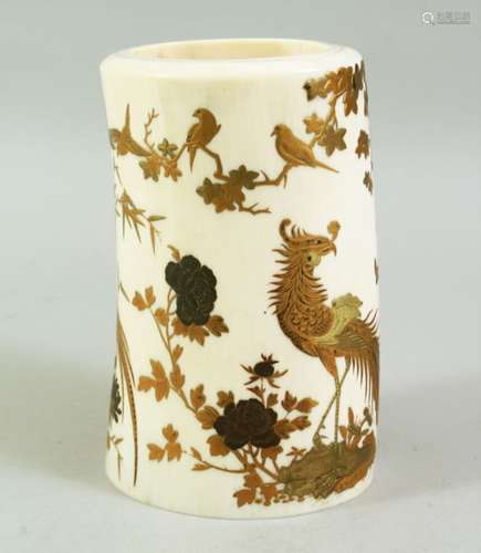 A JAPANESE MEIJI PERIOD CARVED IVORY & LACQUER TUSK VASE SECTION, the section of ivory with