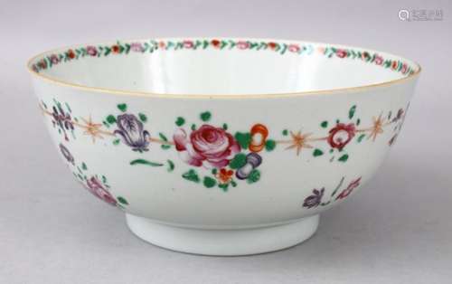 A GOOD 18TH CENTURY CHINESE QIANLONG PORCELAIN BOWL, the body simply decorated with attaching