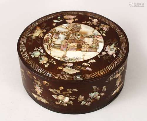 A GOOD 19TH CENTURY CHINESE WOOD & ABALONE SHELL INLAID BOX & COVER, the cylindrical box with inlaid