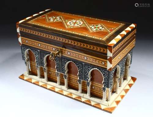 A 20TH CENTURY INLAID JEWELLERY BOX, with arcadian design decoration, 20cm wide.