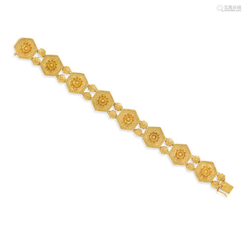 A gold bracelet, Castellani