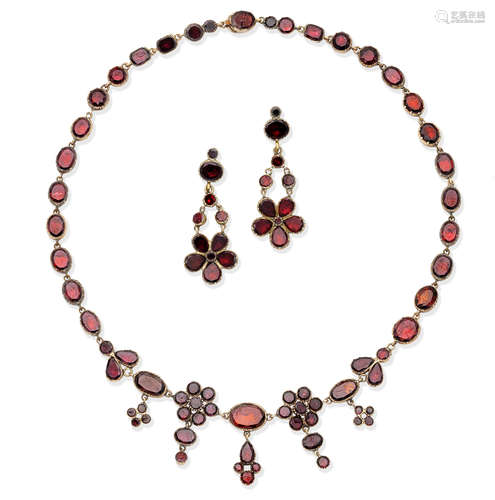 A garnet fringe necklace and a pair of garnet pendent earrings, 19th Century  (2)