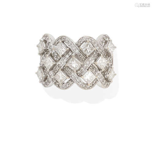 A white gold and diamond basket weave ring