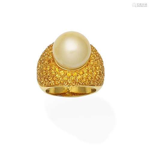 A cultured pearl and yellow sapphire dress ring