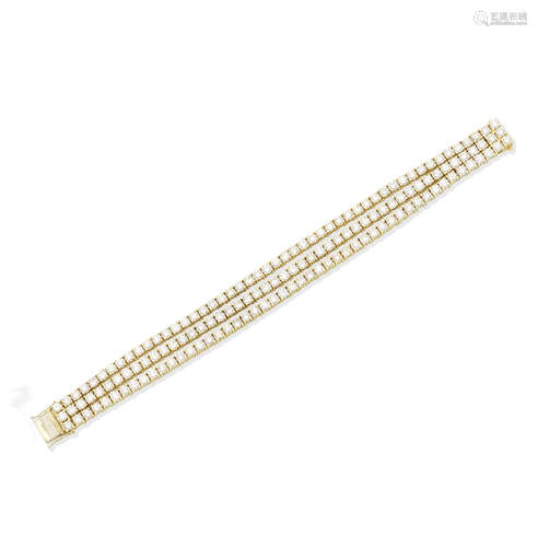 A diamond bracelet