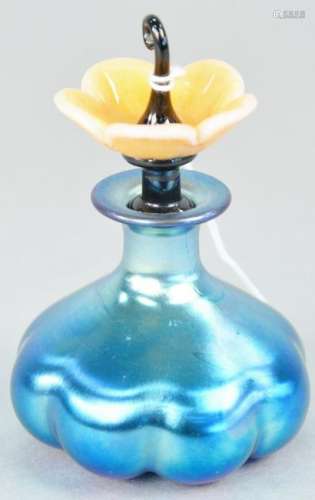 Steuben blue aurene perfume bottle, having pink jade