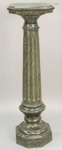 Green granite pedestal, having rectangular top on