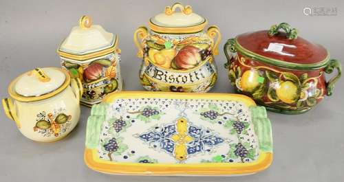 Group of five Italian Majolica covered pieces, large