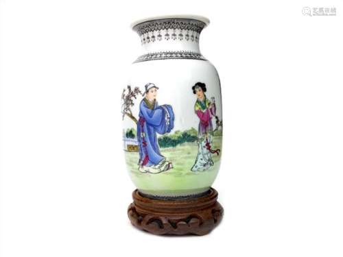 A CHINESE BALUSTER VASE