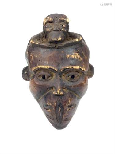 A BULU MONKEY MASK