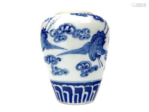 A CHINESE CHING DYNASTY BLUE AND WHITE VASE