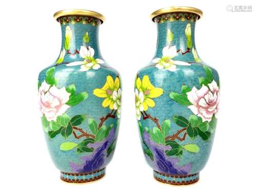 A PAIR OF CHINESE CLOISONNE VASES