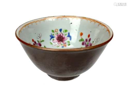 A CHINESE TEA BOWL