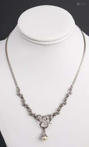 14K Gold Diamond & Pearl Necklace