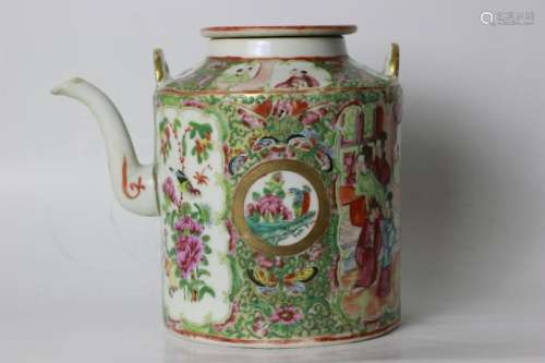 Chinese Rose Medallion Porcelain Teapot