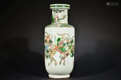 Republic WUCAI VASE depicting warriors