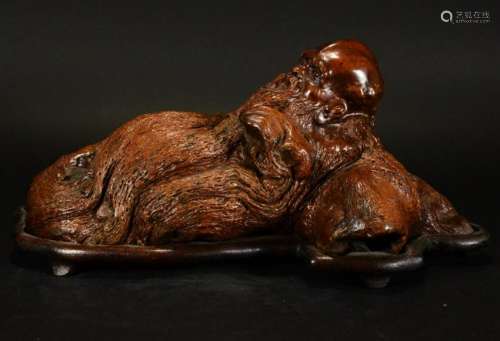 18th Century Root carved of sleeping SHOU figure