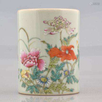 An exceptional FAMILLE ROSE floral BRUSH POT