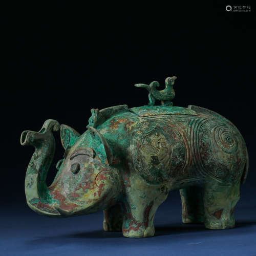 ANCIENT CHINESE CARVED BRONZE ELEPHANT