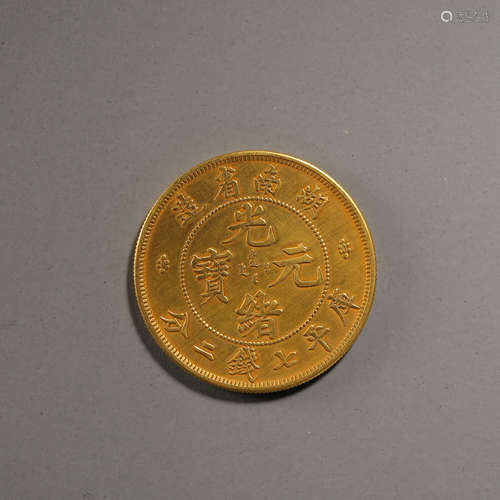 CHINESE GOLD COIN