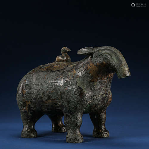 ANCIENT CHINESE BRONZE BEAST