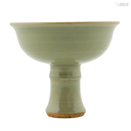 LONGQUAN CELADON HIGH STEM BOWLS