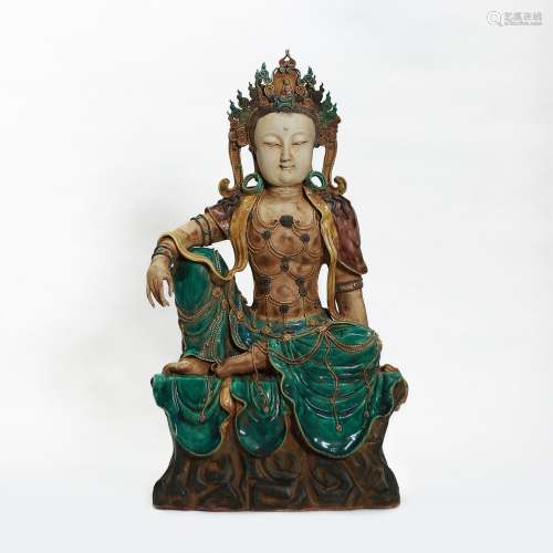 A Famille Verte Biscuit Guanyin