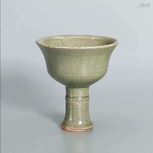 A Longquan Celadon Glazed Steam Cup