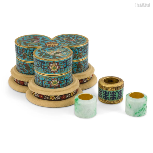 SET 3 ARCHER RINGS & CLOISONNE BOX