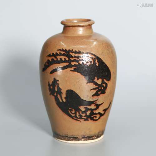 A Jizhou Type Plum Vase