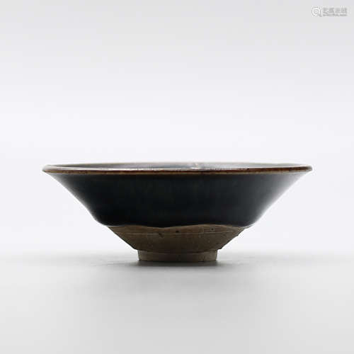 Ci Zhou Kiln Bowl in Transmuted Black Glaze