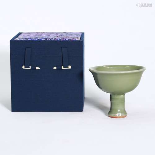 Long Quan Kiln High Legged Celadon Cup