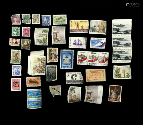 COLLECTION OF MIXED FOREIGN STAMPS