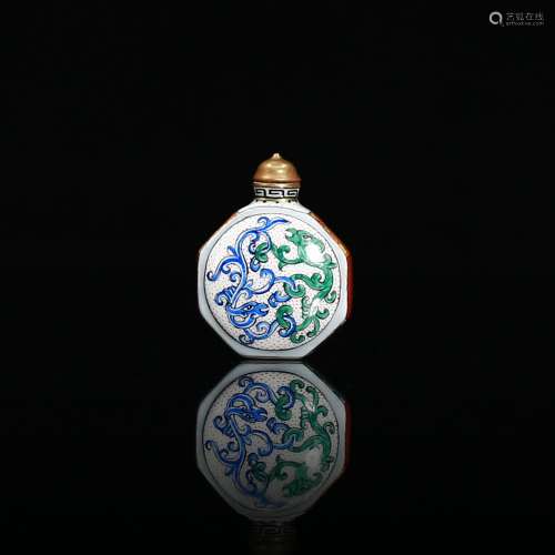 (Qian Long Palace Era)Colorful Snuff Bottle.