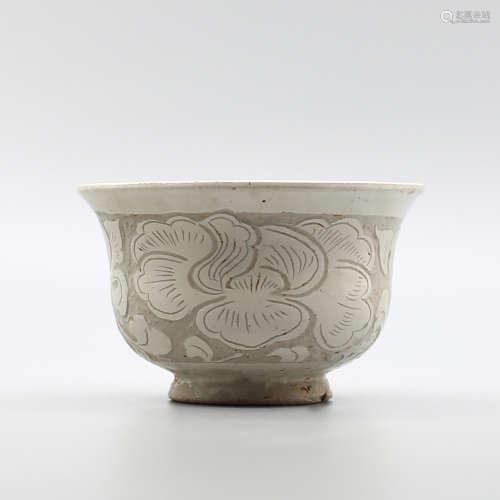 Deng Feng Kiln White Glazed Deep Bowl in Carved Flower Pattern.