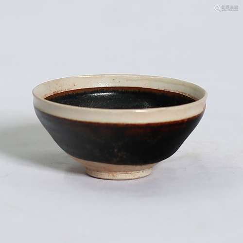 Gan Zhou Kiln White Body Bowl in Black Glaze.