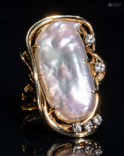 Large Pearl Diamond 14K Yellow Gold Ring