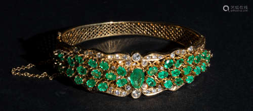 Vintage Emerald Diamond Yellow Gold Bangle