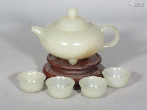 A Set of White Jade Tablewares Qing Dynasty
