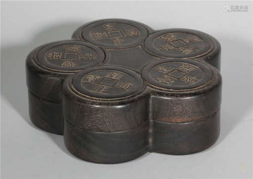 A Sandalwood Box and Cover Qing Dynasty