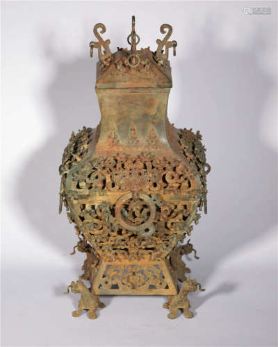 A Bronze Zun Vase Warring State Period