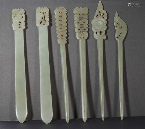 A Group of Celadon Jade Hairpins Qing Dynasty