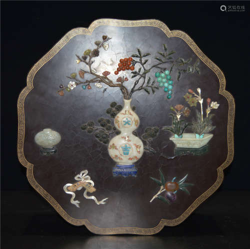A HardStones Inlaid Lacquer Box Qianlong Period